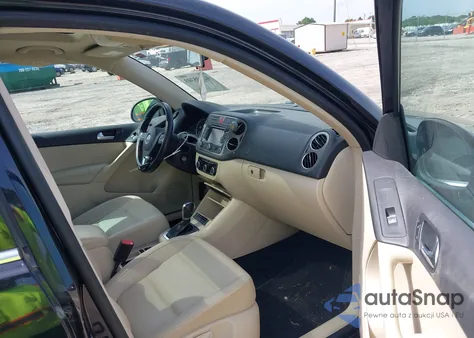 2011 Volkswagen Tiguan Se из США, поврежденный, VIN WVGAV7AX2BW534218